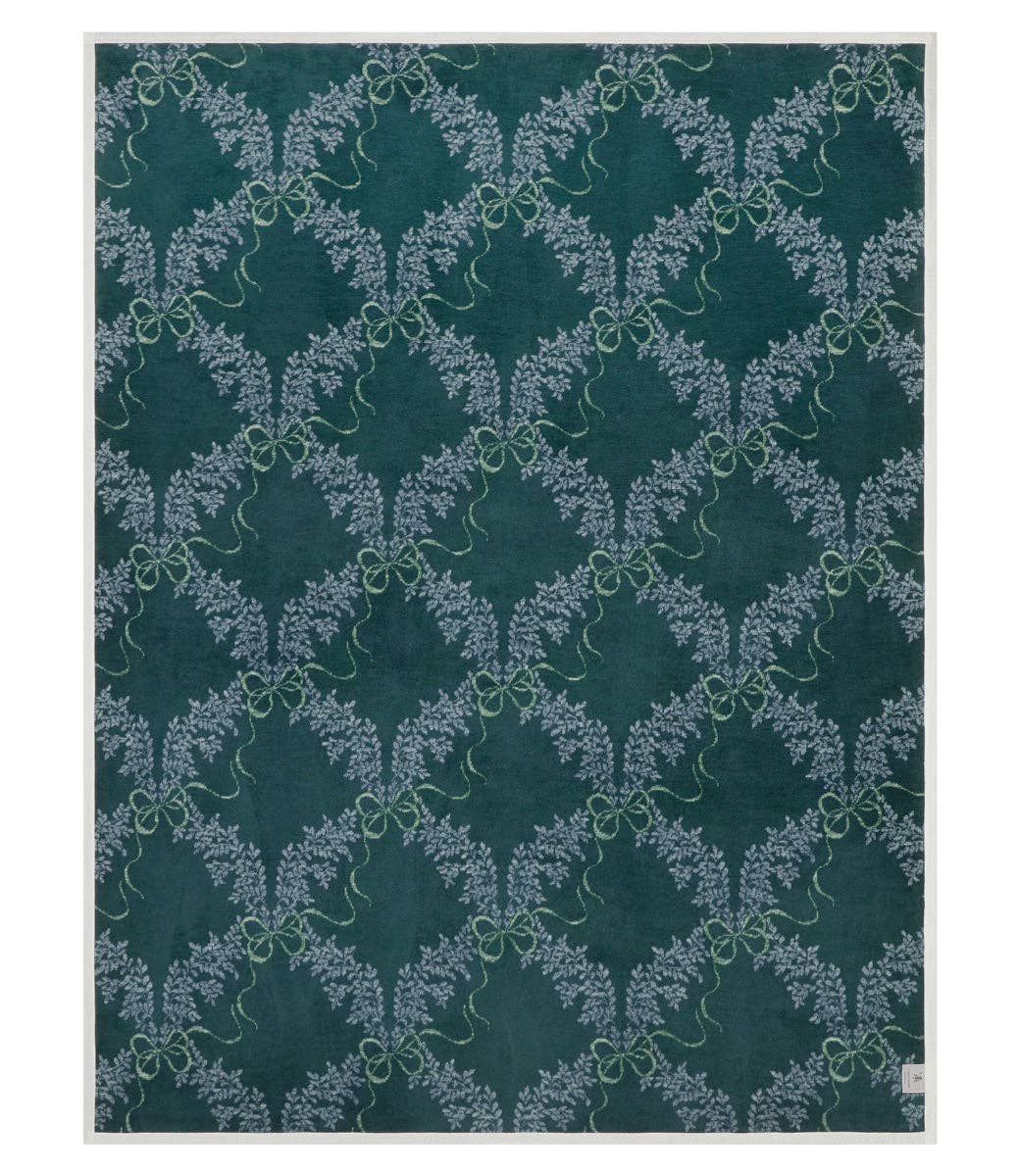 Boxwood Wreaths Blanket: Original