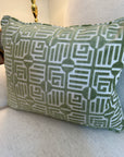 Single Thibaut Labyrinth Lumbar Cover, 16x20" for 18x22" insert