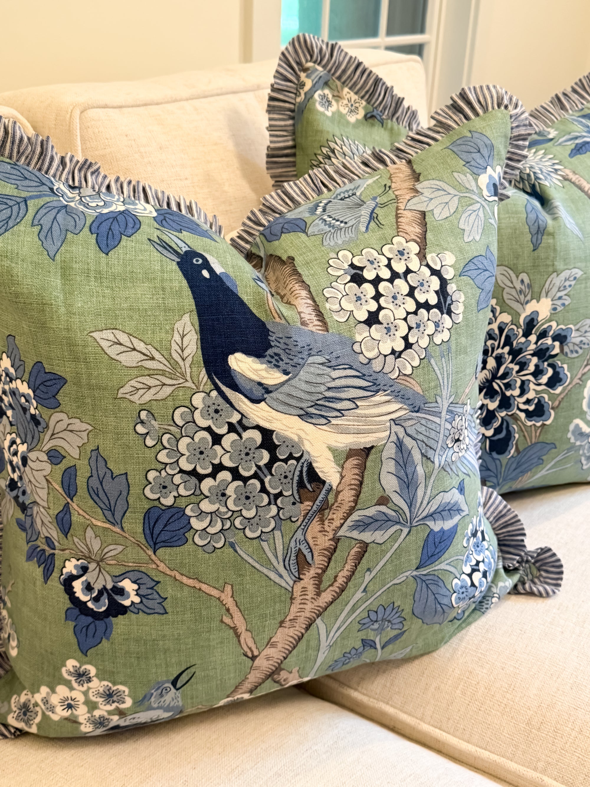 GP &amp; J Baker’s Hydrangea Bird - Pair of Covers: 2 sizes available.

• 22” covers (for 24” inserts) or
• 14x20” covers (for 16x22” inserts)