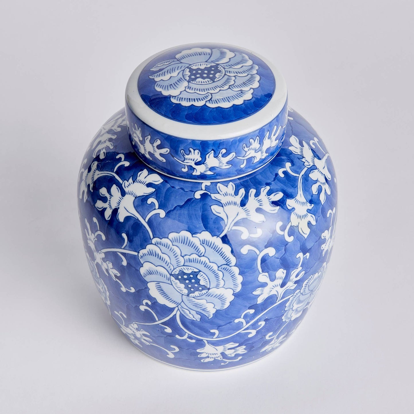 Barclay Butera Dynasty Lotus Lidded Jar: Classic Blue/White / Ceramic