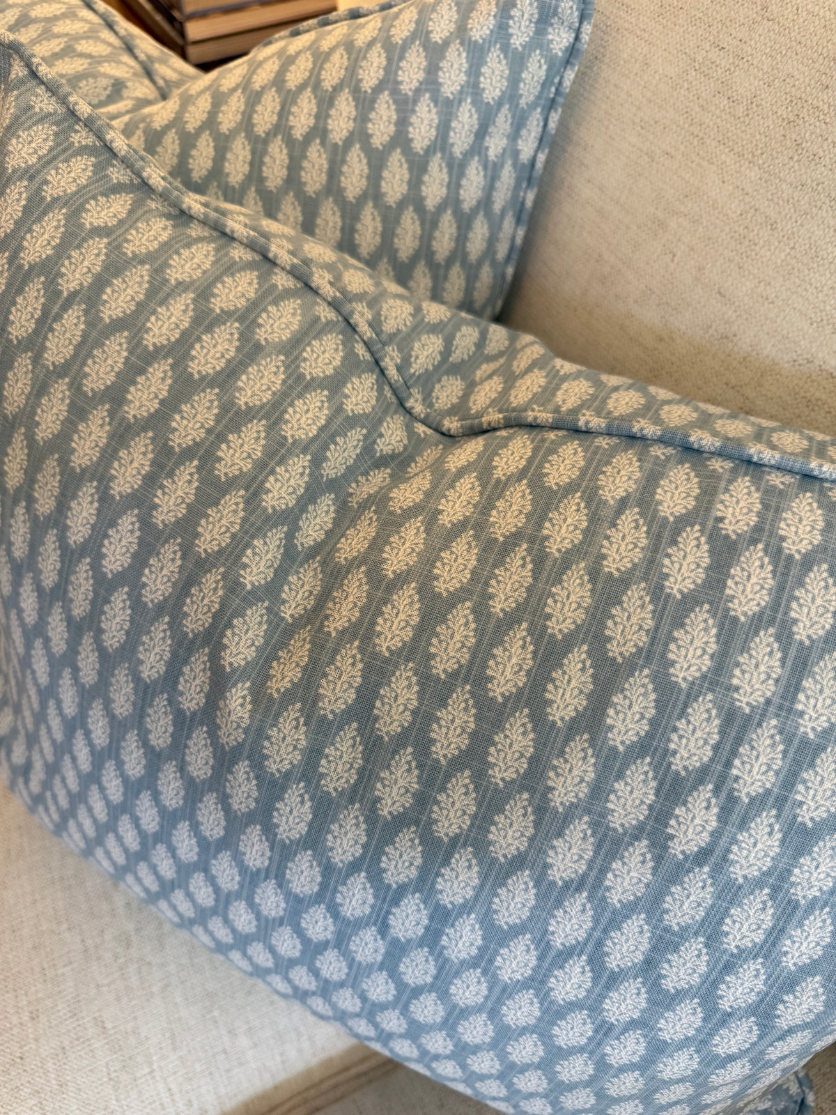 Pair of Coastal Classic Lumbars, 16x20” for 18x22” inserts