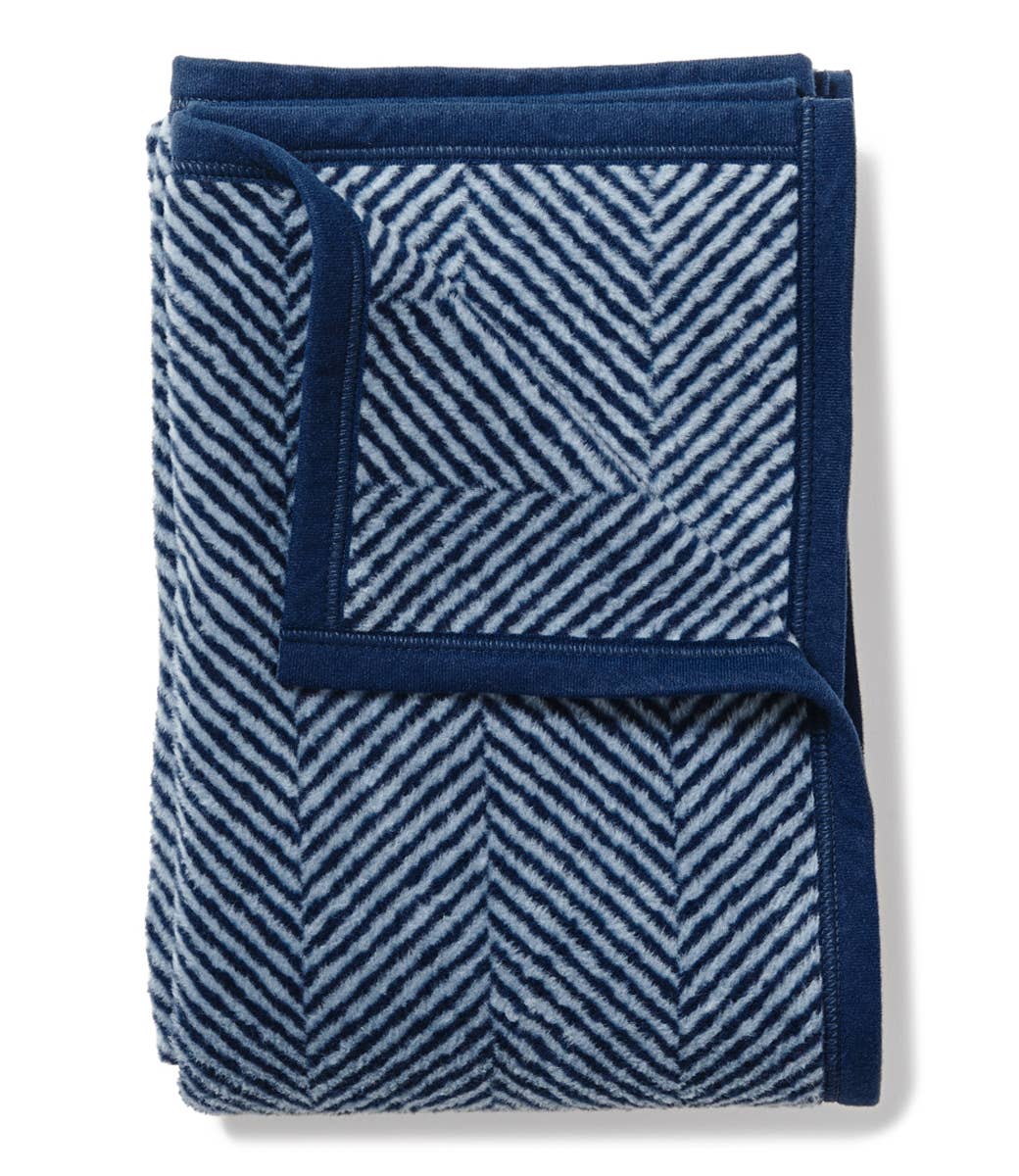 Harborview Herringbone Navy Blanket: Original