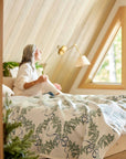 Boxwood Wreaths Blanket: Original