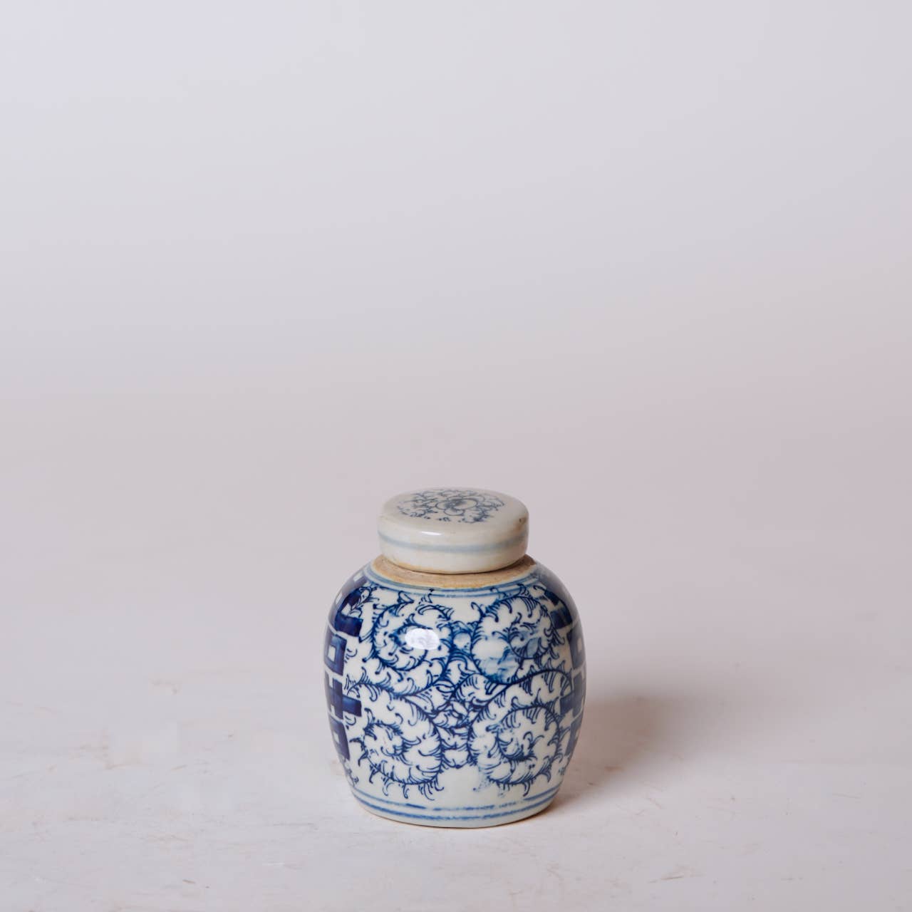 Blue and White Porcelain Mini Double Happiness Round Jar