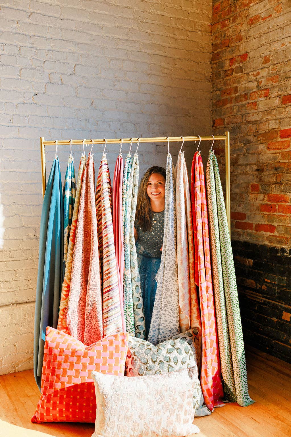 Lottie: Mineral, 22x22", includes insert