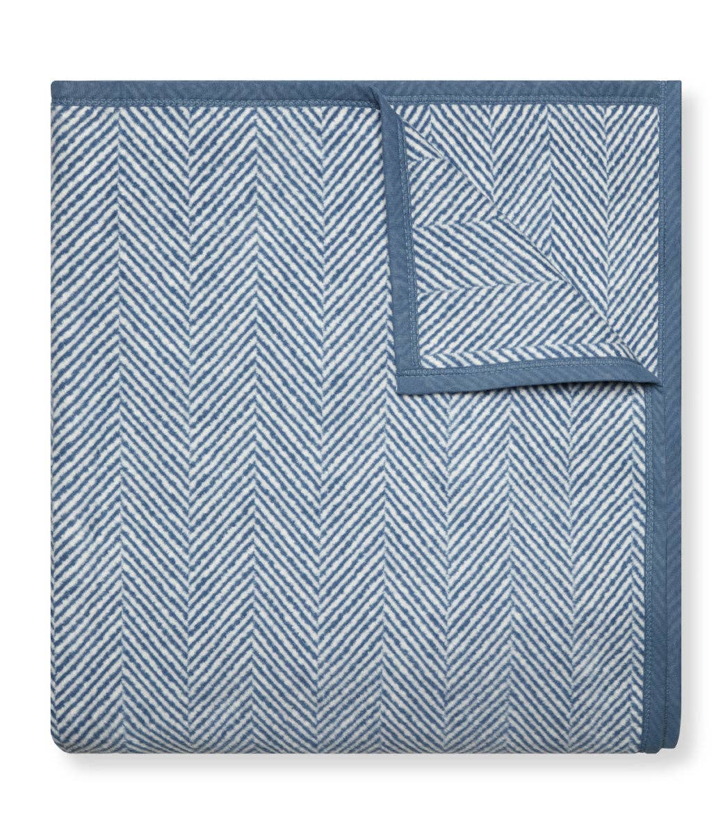 Harborview Herringbone Cornflower Blanket: Family-Size