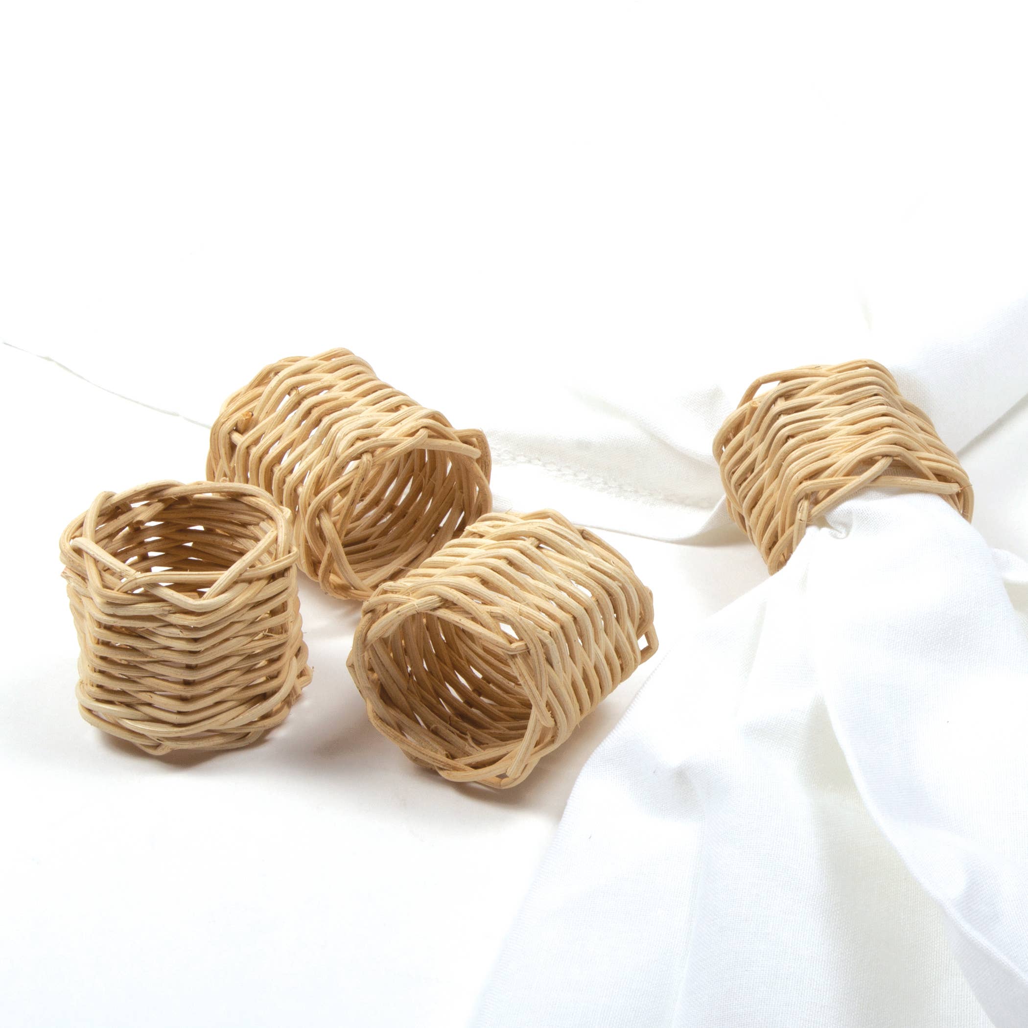 Round Wooden Napkin Rings, set of four