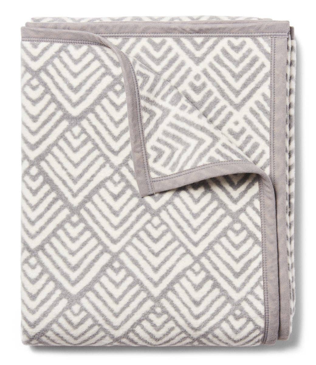 ChappyWrap Oyster Cove Diamonds Grey Original Blanket